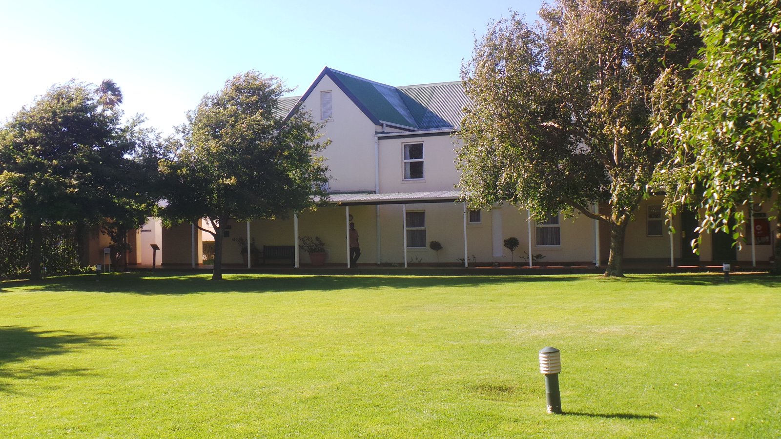 Courtyard Hotel39